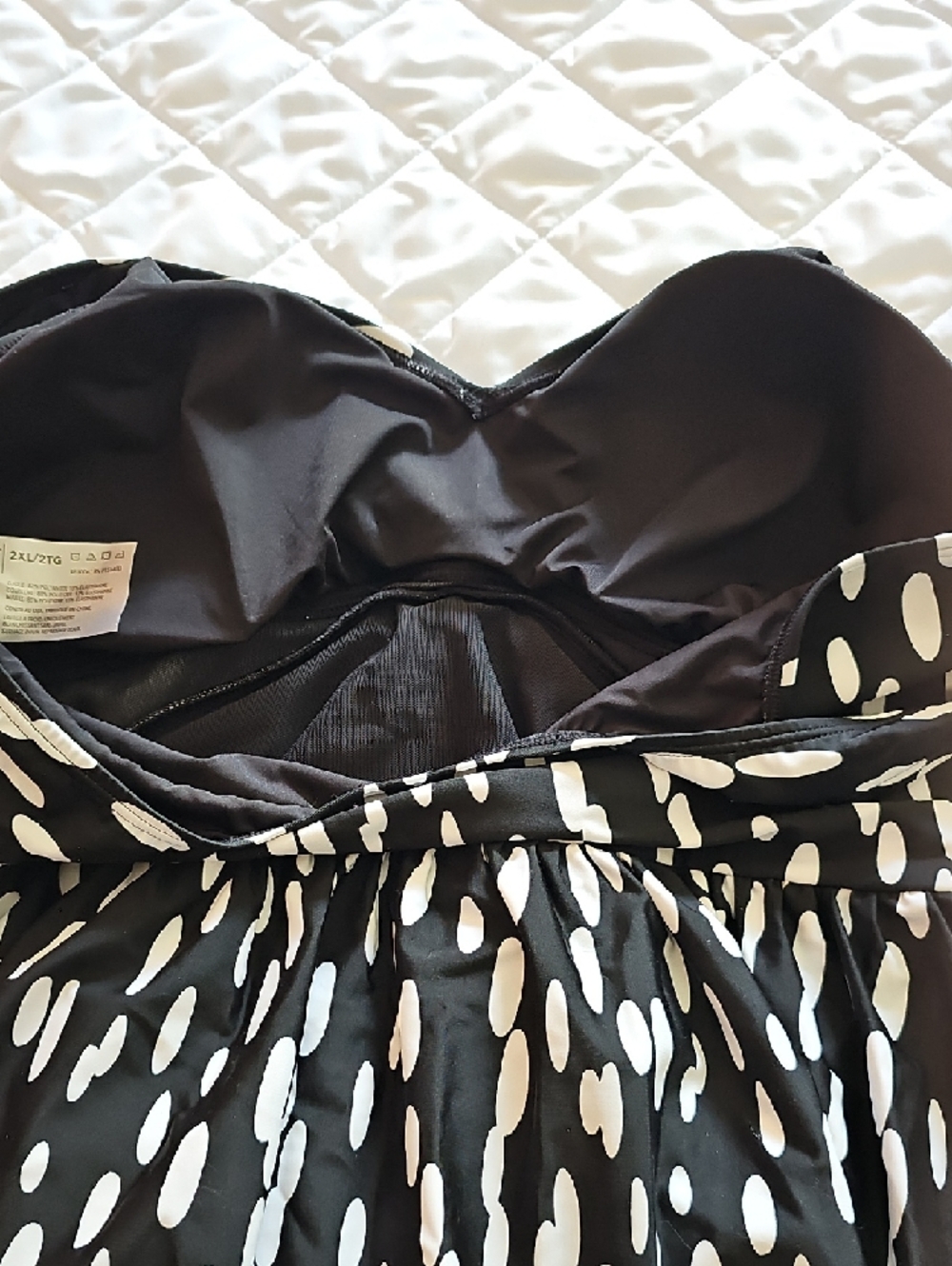 Shapermint Black and White Knot-Front Swim Dress - Picture 9 of 13